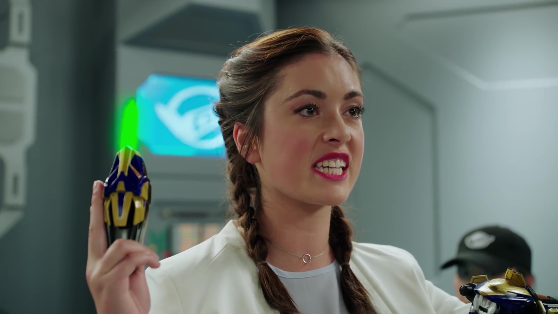 Recap: Power Rangers Beast Morphers (Season 2), Episode 27 (7) – “Lions are meant to be wild.”