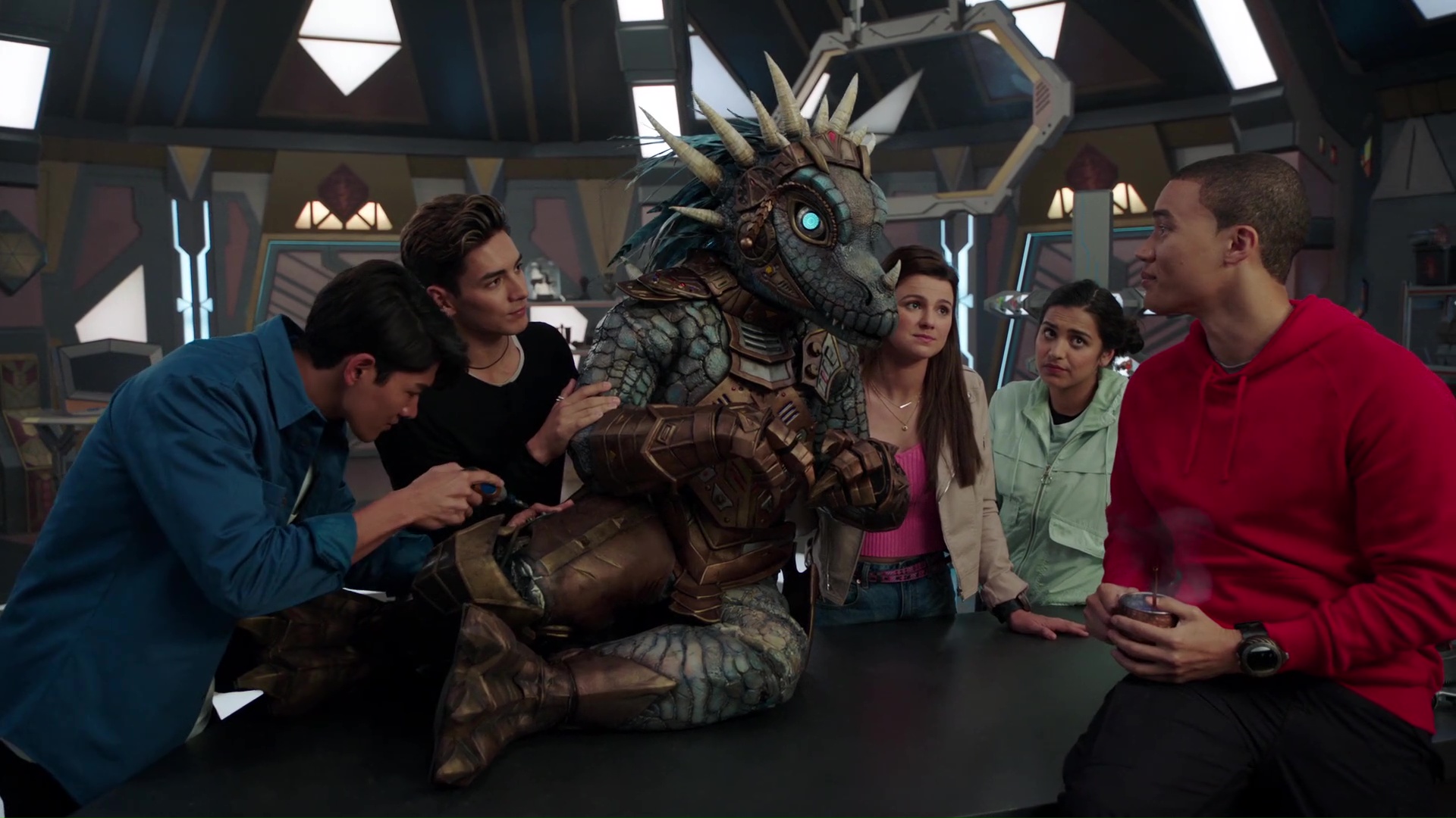 Recap: Power Rangers Dino Fury, Episode 10 - "Who cares about colors?!...